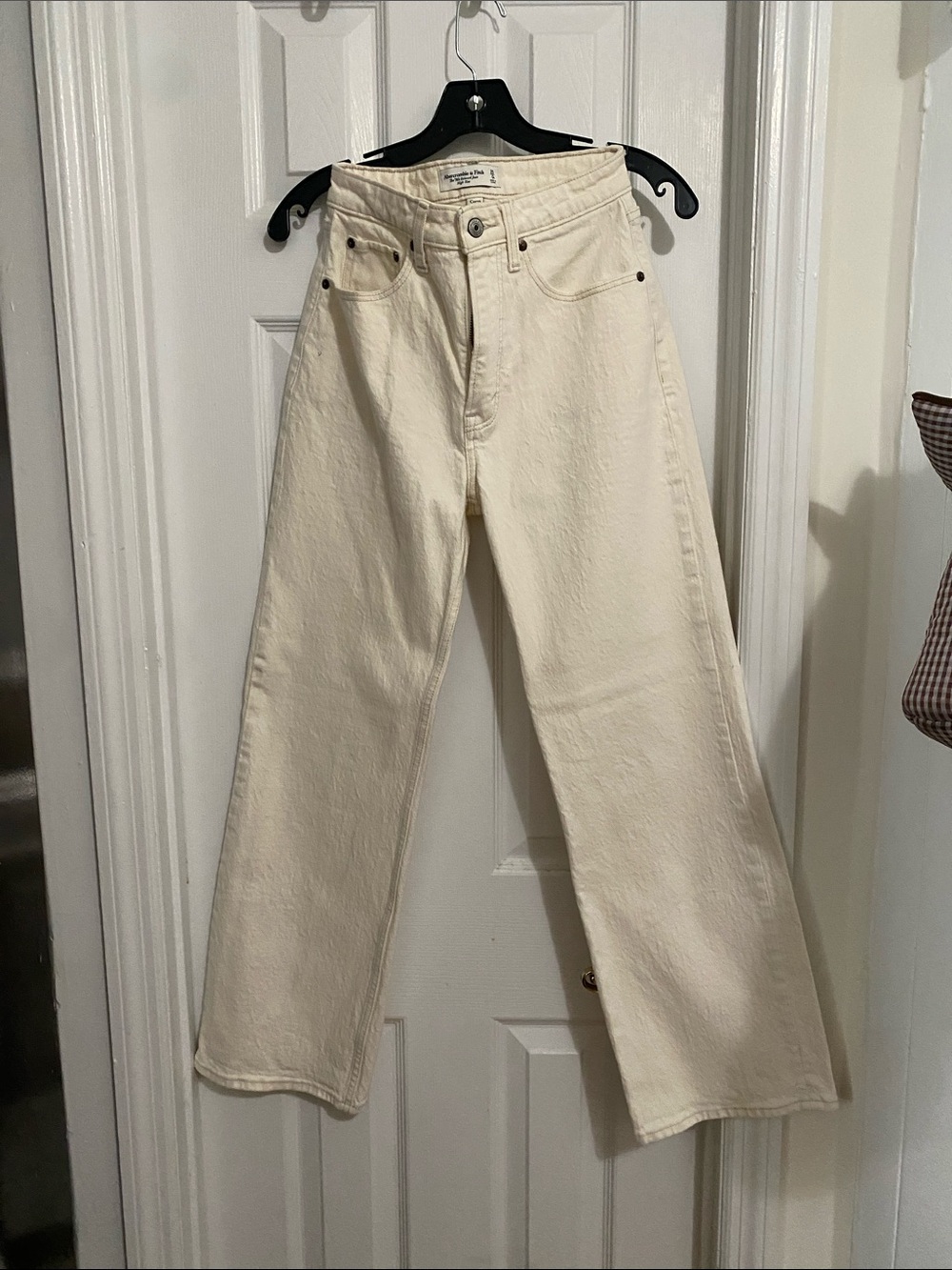 Abercrombie & Fitch Off-White Wide-Leg Jeans